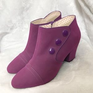 NWOT BAIT Mod Button Ankle Booties